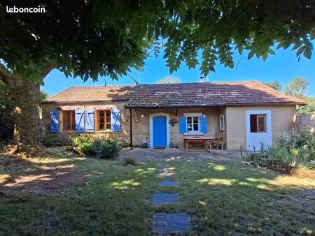 a vendre longere + dependance locative - 120 m2 - perigord noir – secteur st cyprien/le bu