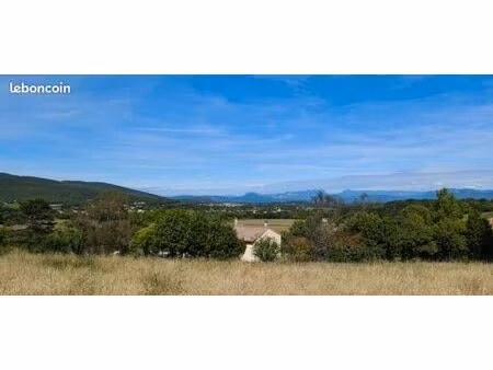 terrain 2 700 m² savasse