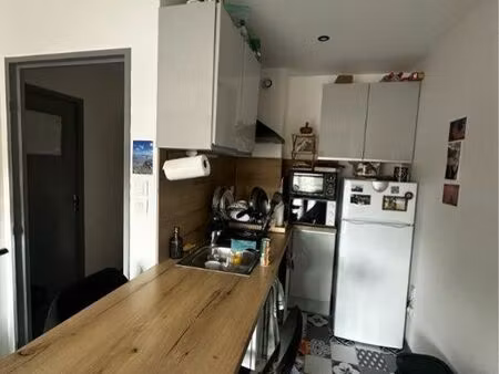 studio meublé 28 m² entièrement rénové avec terrasse  cave et ascenseur – dijon