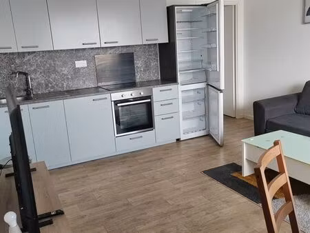 f2 très bien situé à fontenay sous bois