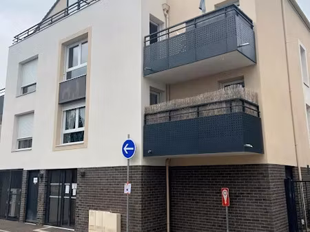 location appartement 2 pièces 48 m² à nangis (77370)  761 €