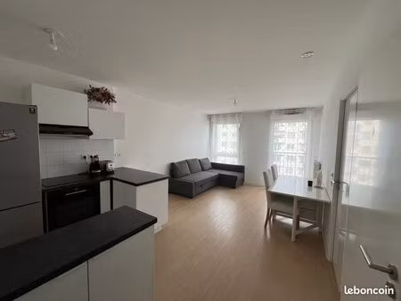 f2 meuble 42m2 + parking - villejuif métro ligne 7