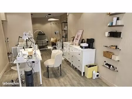 fonds de commerce 25 m²