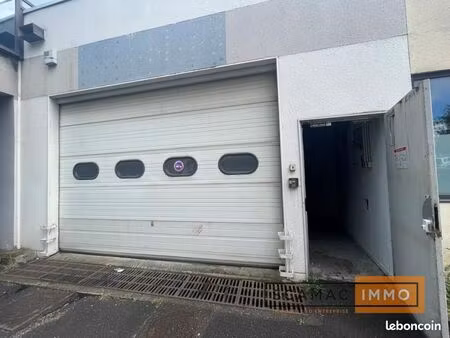 local industriel 138 m²