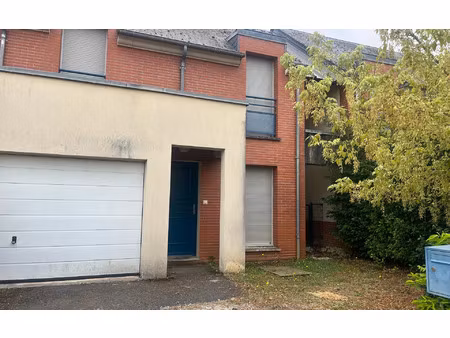 location maison  79.9 m² t-4 à bourges  875 €