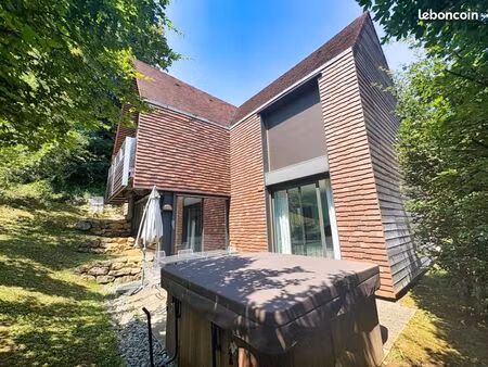 maison 5 pièces 126 m²
