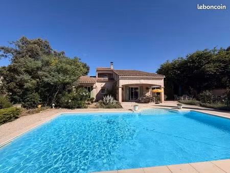 bouchet (26) villa avec piscine sur un magnifique terrain arboré