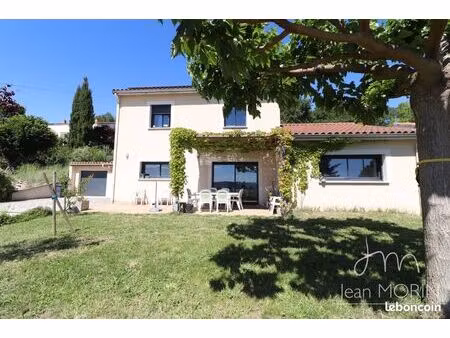 maison 6 pièces 130 m²