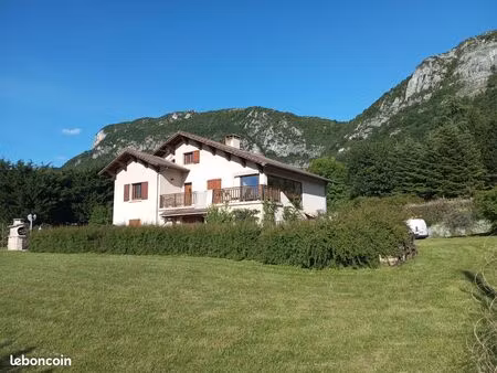 villa 7 pièces 142 m2
