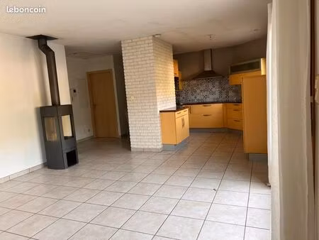 location t3 avec extérieur