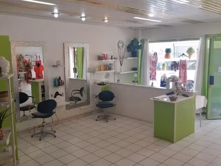 salon de coiffure à vendre belle opportunité développement  fort potentiel