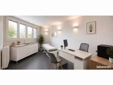 cabinet médical et paramédical de 4 bureaux à louer  en totalité ou par bureau - creteil