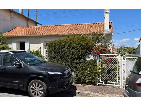 maison saintes m² t-3 à vendre  181 050 €
