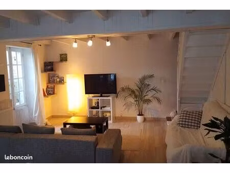 maison meublée t3 de fin août à juin
