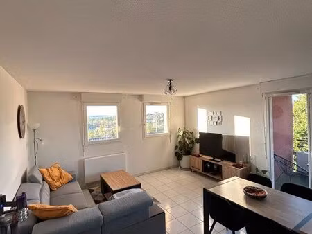 appartement t3 64m + balcon + piscine