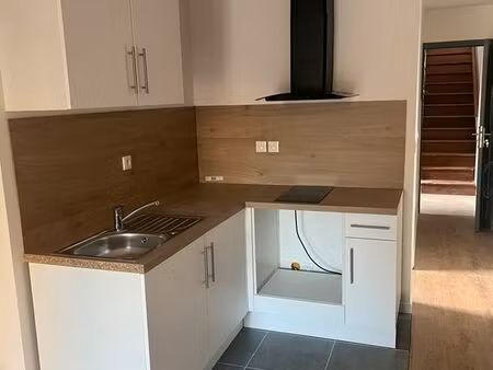 immeuble refait à neuf plein centre : rentabilité 9 5%