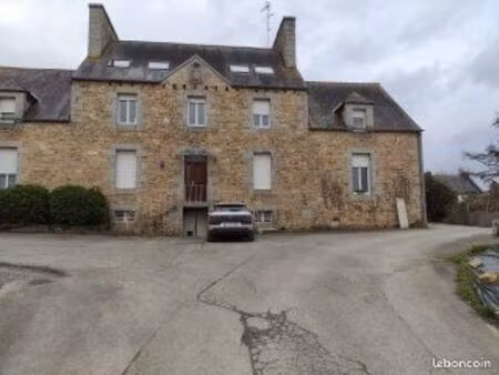 t3 de 70 m² au sol sous comble 2ième étage