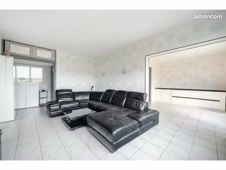 appartement t4 avec balcon