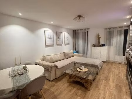 appartement 2 pièces 52 m²