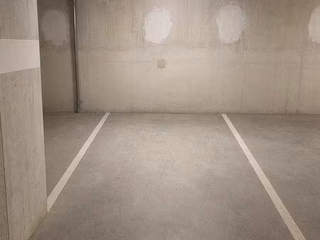 places de parking securisées