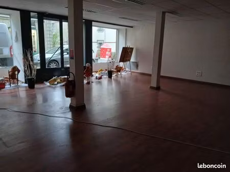 local commercial 50 m² guingamp