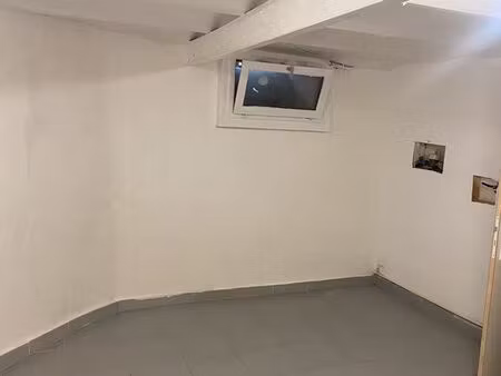 local commercial