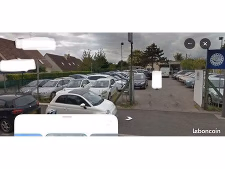garage automobile achat-vente et mécanique. 1100 m2   faible loyer