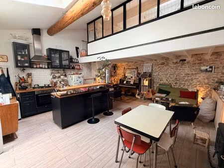 maison de ville nimes 4 pièces - 240 000