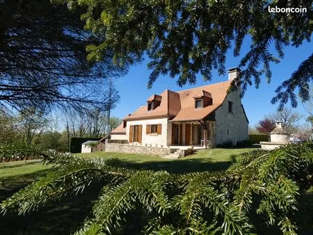 maison 7 pièces 148 m²