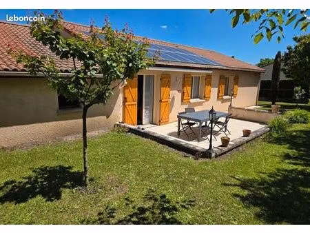 villa 4 pièces 85 m²