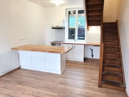 logement entièrement rénové t3
