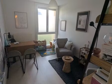 bureau 10m² à louer profession libérale