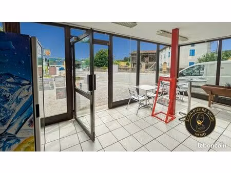 boulangerie  fonds de commerce 54 m² mane