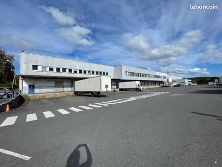 local industriel 9 200 m²