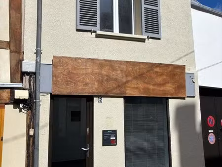 local commercial