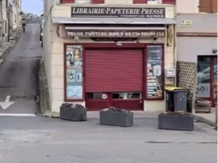 local commercial