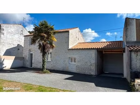 maison 4 pièces 85 m²