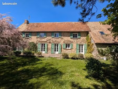 maison 7 pièces 189 m²