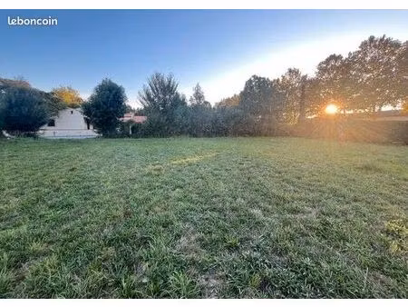vente de terrain à revel