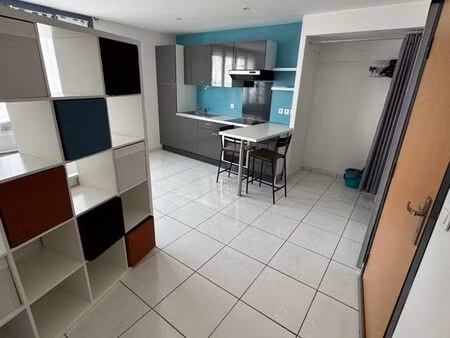 studio meublé