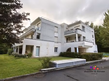 parking/box 12 m² montmorency