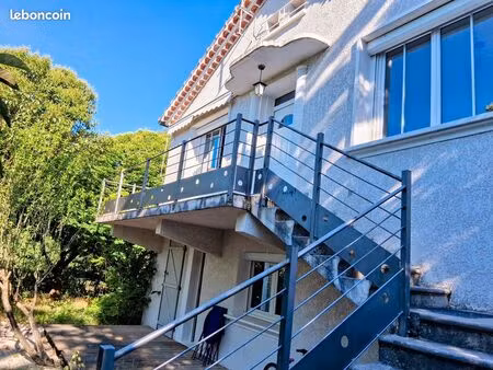 maison saint privat des vieux .140 m2