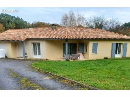 maison plain-pied 3 chambres grand sejour jardin et garage
