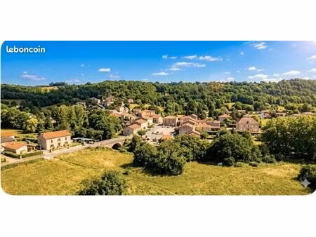 terrain 400 m² calmont