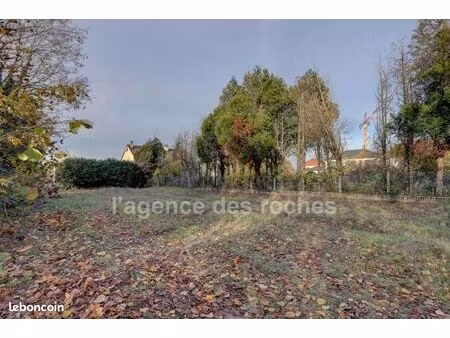 terrain 719 m² eragny