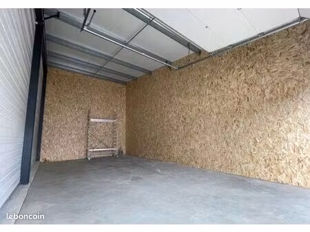 entrepôt/dépôt 60m2