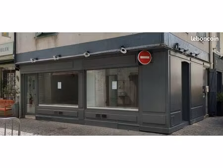 local commercial