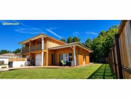 jolie maison en lisière de forêt entièrement meublée de septembre 2026 à juin 2027