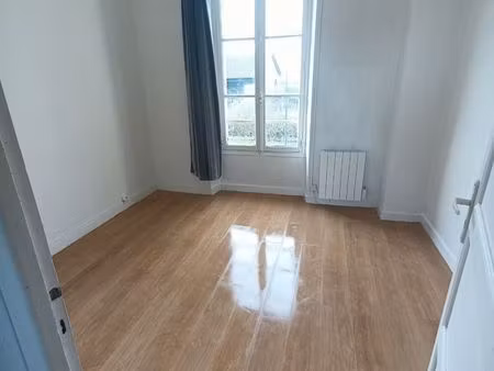 t1 dans résidence privée