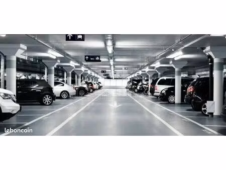 [en recherche] parking/box